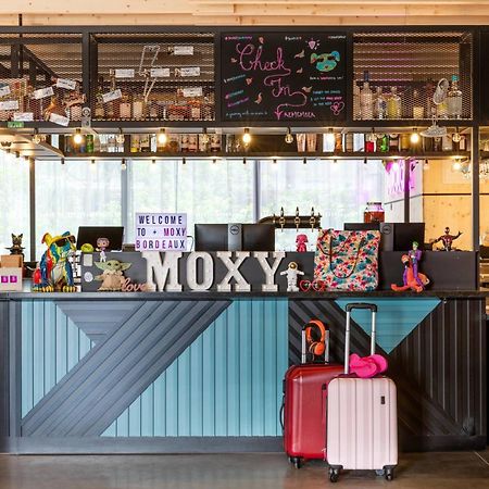 ホテル Moxy ボルドー エクステリア 写真